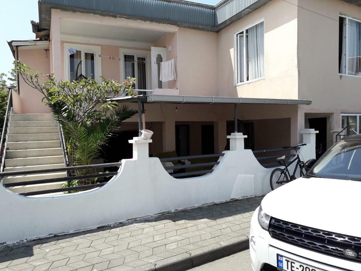 Zaza Guest House Kobuleti Kültér fotó